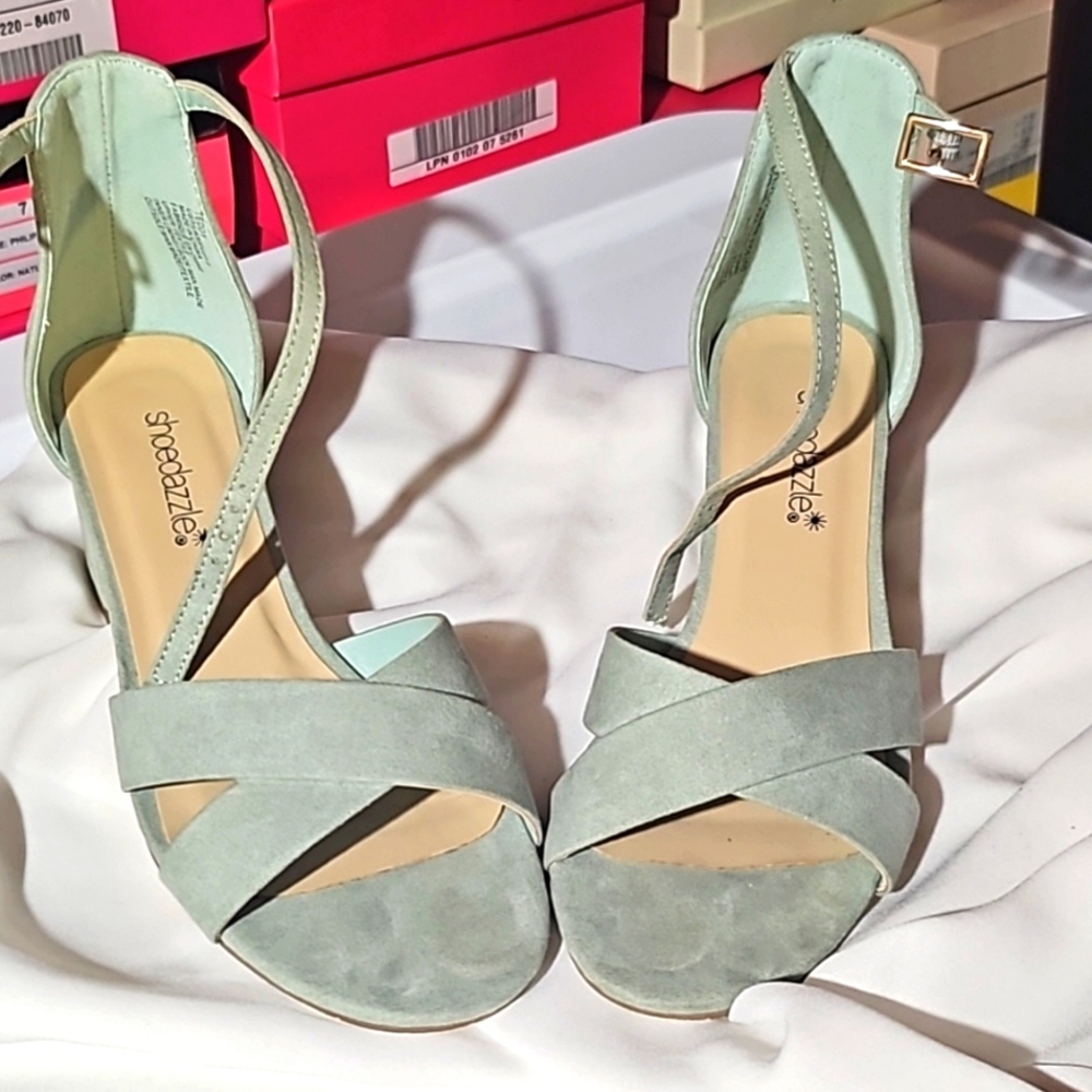 Dress sandals mint color